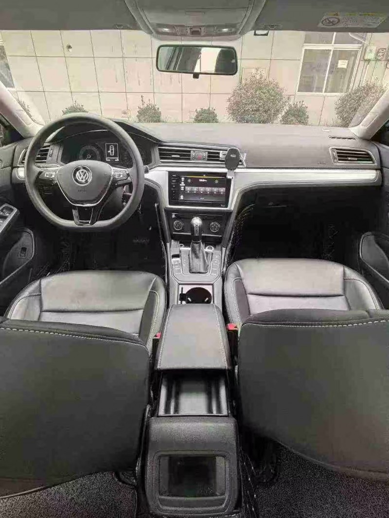 襄阳22年大众凌渡4