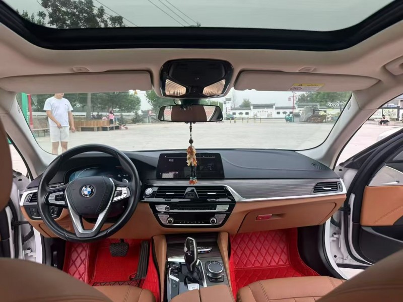 徐州18年宝马5系4