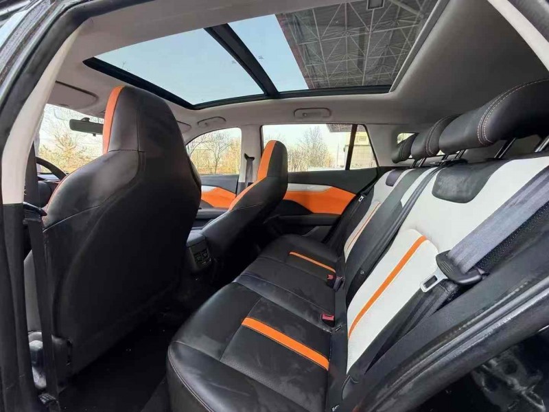 济宁24年东风奕炫5