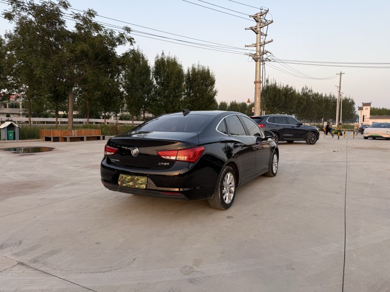 徐州19年别克威朗8