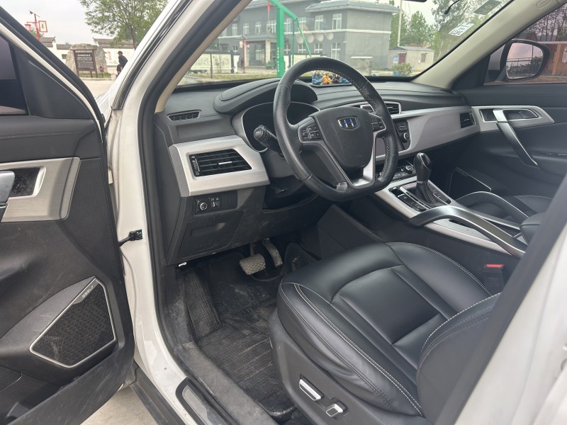 徐州17年吉利博越4