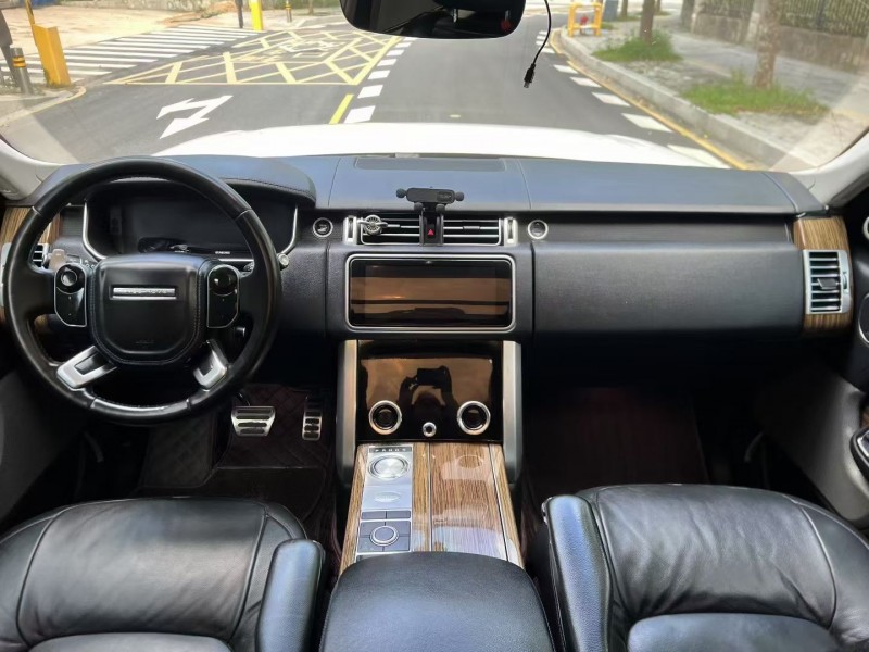 深圳18年路虎揽胜行政5