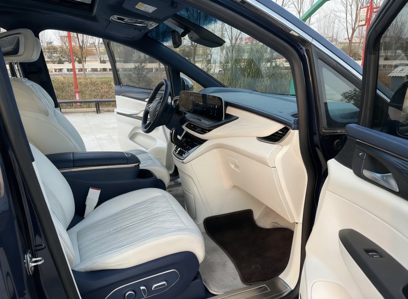 徐州20年别克GL85