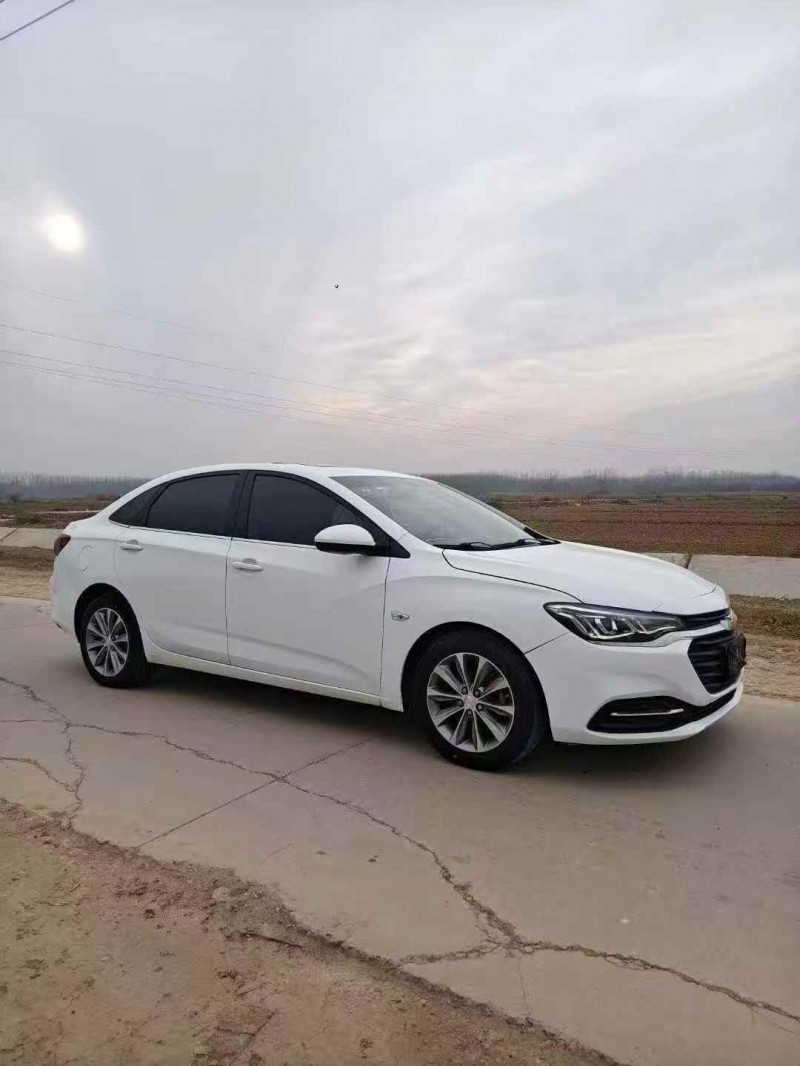 济宁22年雪佛兰科鲁泽3