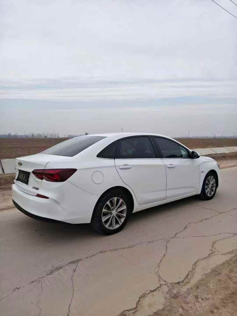 济宁22年雪佛兰科鲁泽7