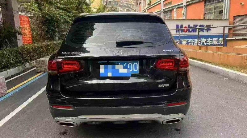 嘉兴19年奔驰GLC9