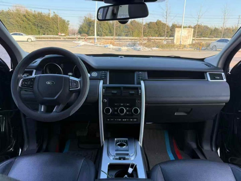 徐州19年路虎发现5