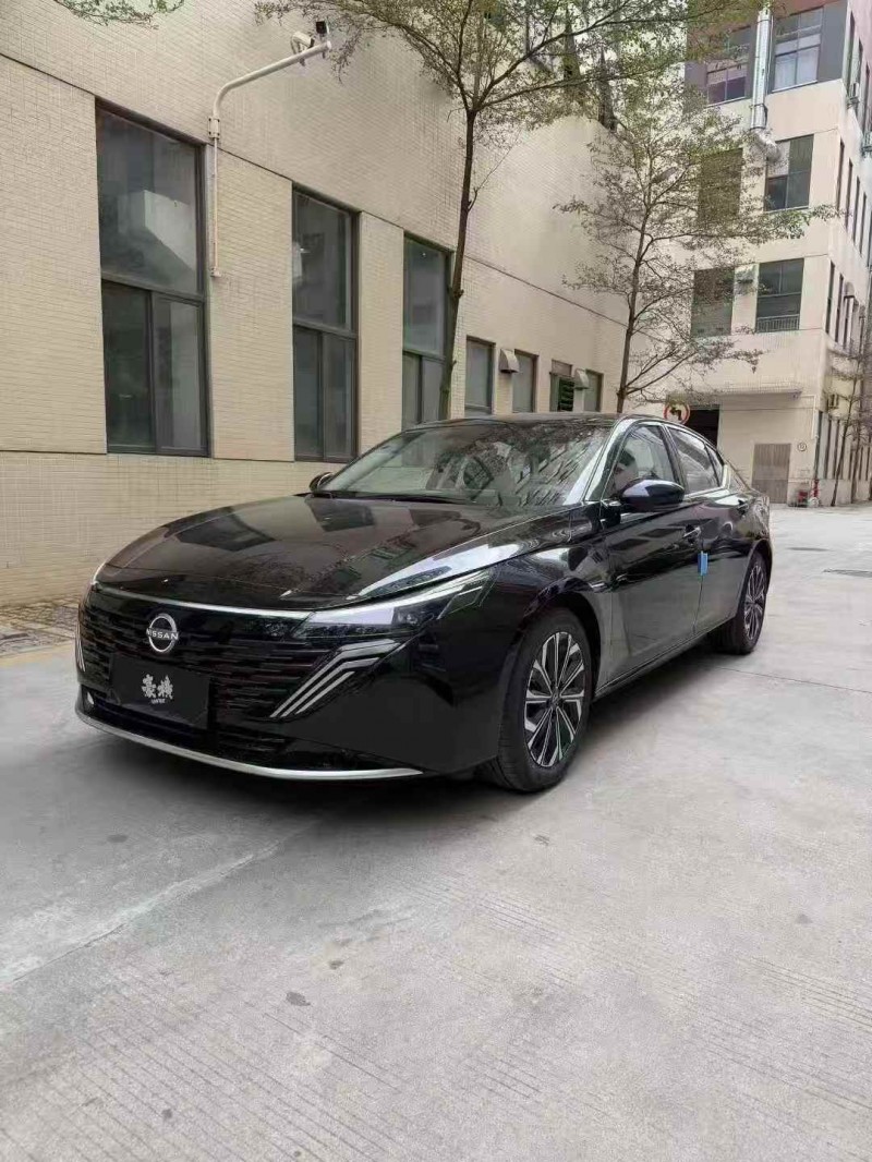 邯郸26年日产轩逸3