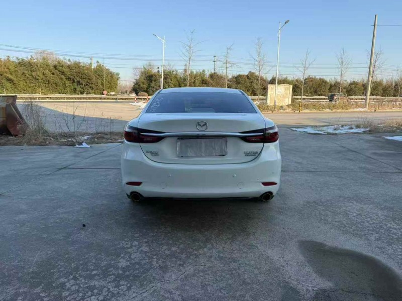 徐州19年马自达阿特兹9