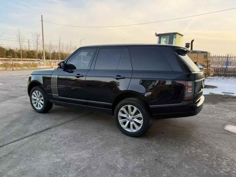 徐州16年路虎揽胜行政8