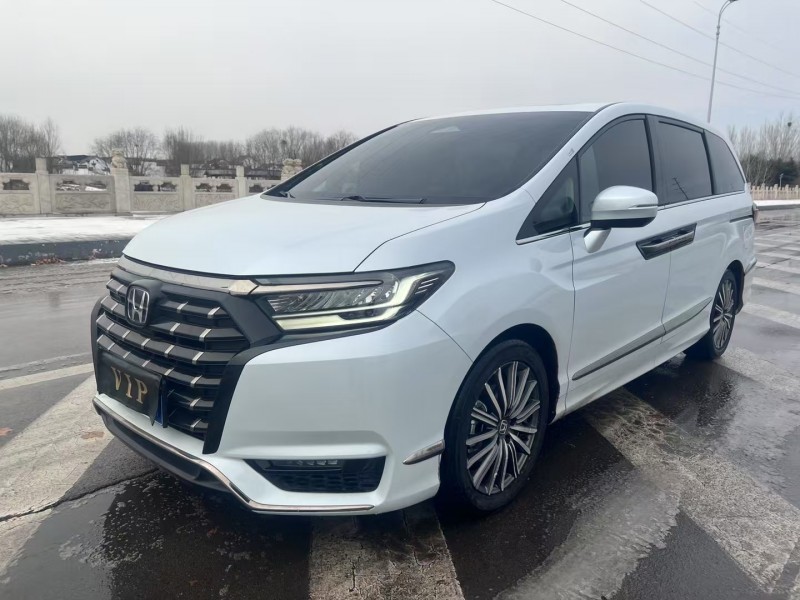 枣庄25年本田艾力绅2