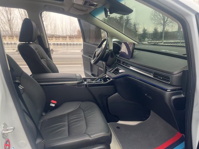 枣庄25年本田艾力绅4