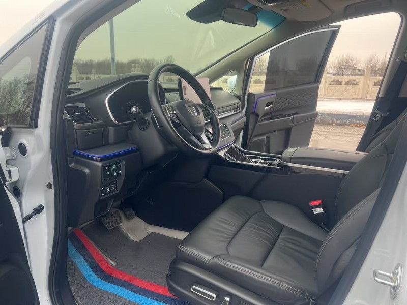 枣庄25年本田艾力绅5