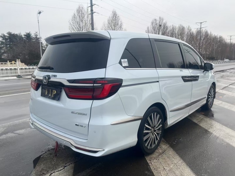 枣庄25年本田艾力绅8