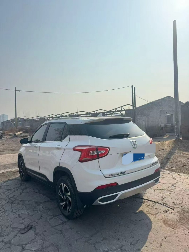 鹤壁17年宝骏5103