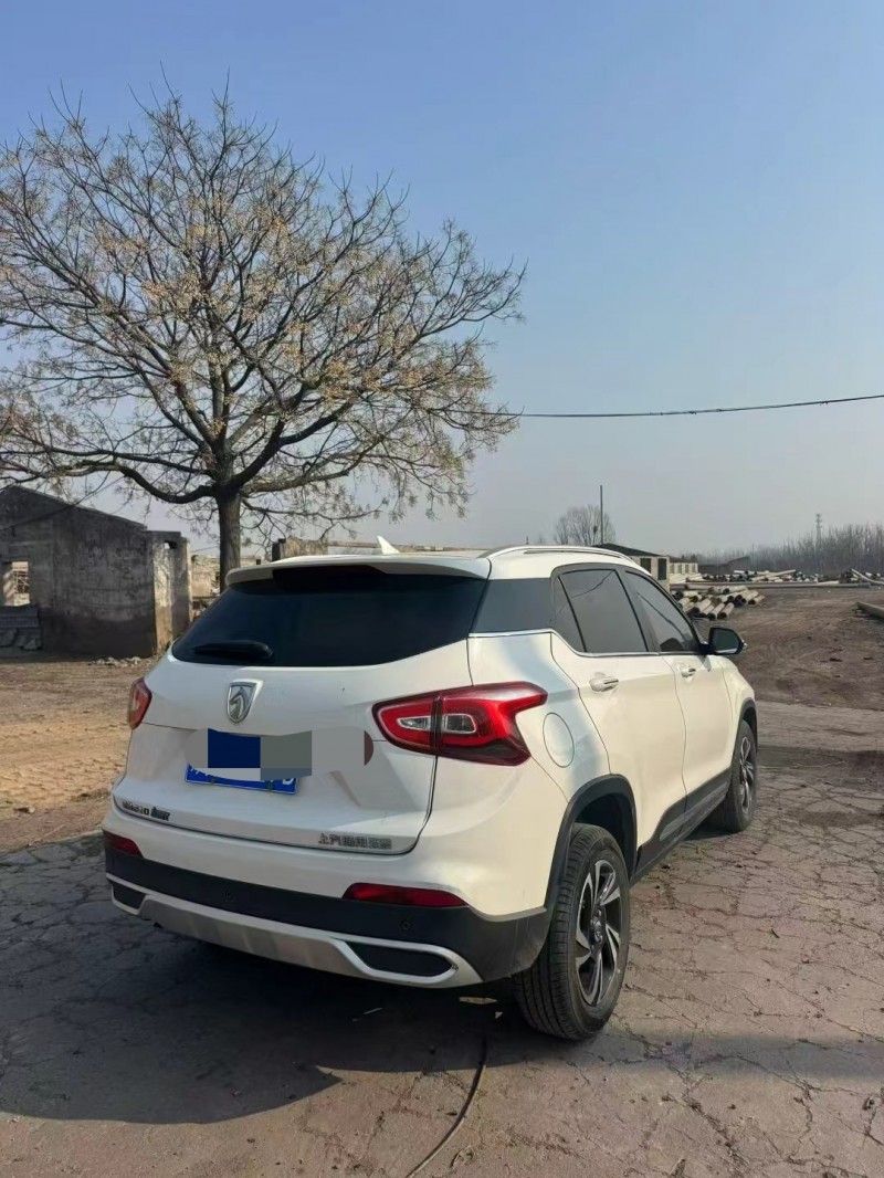 鹤壁17年宝骏5104