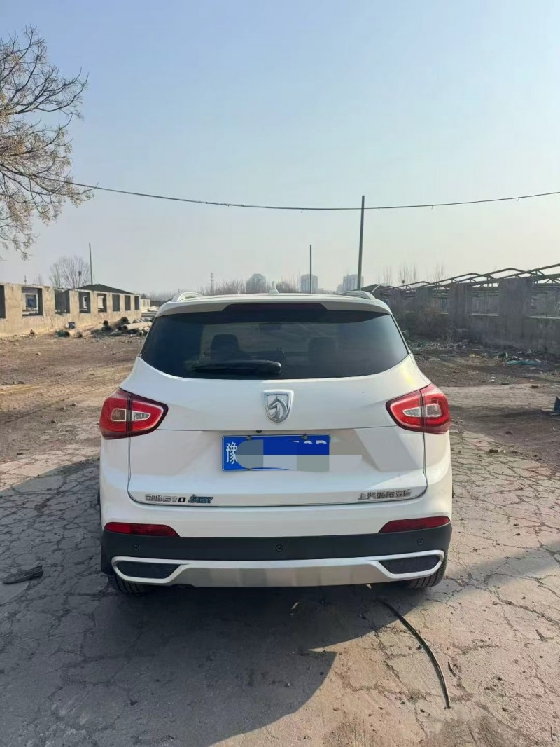 鹤壁17年宝骏5105