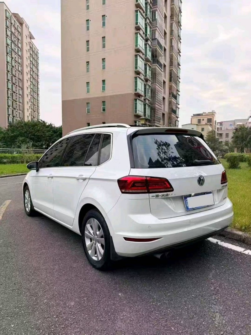 汕头18年大众高尔夫·嘉旅2
