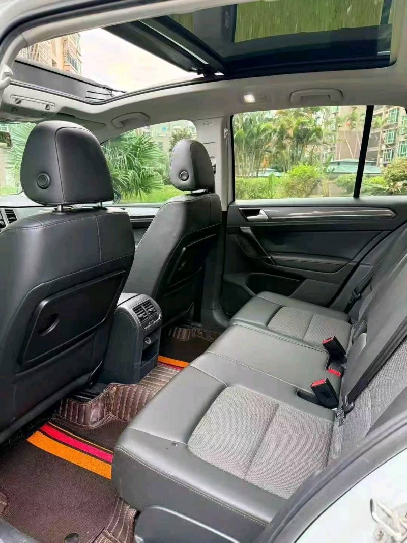 汕头18年大众高尔夫·嘉旅4