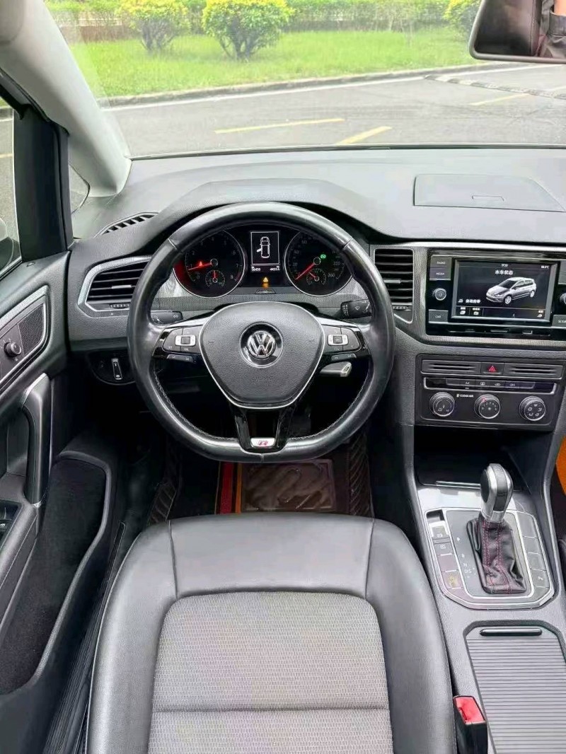 汕头18年大众高尔夫·嘉旅8