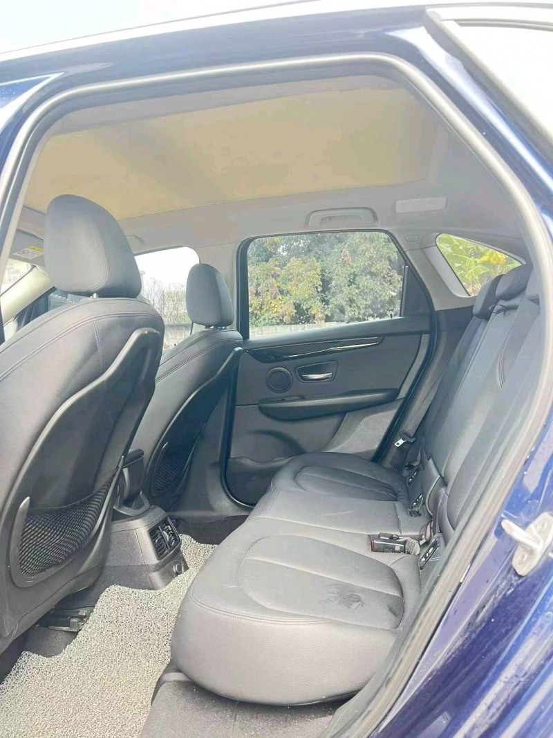 南宁16年宝马2系7