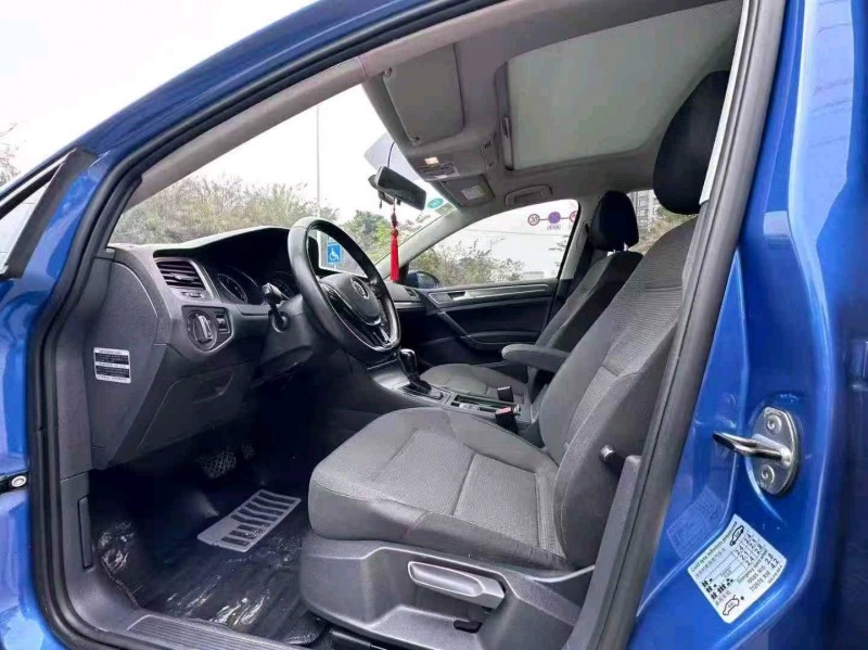 南宁15年大众高尔夫8