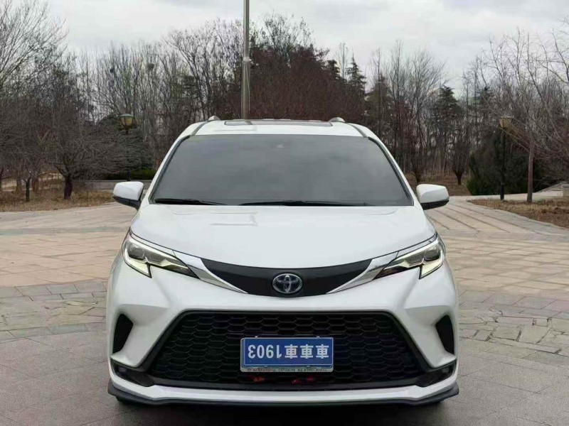 淄博24年丰田格瑞维亚1