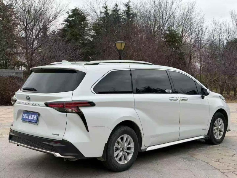 淄博24年丰田格瑞维亚8