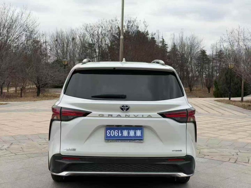 淄博24年丰田格瑞维亚9