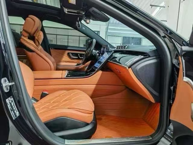 邢台24年奔驰迈巴赫S级7