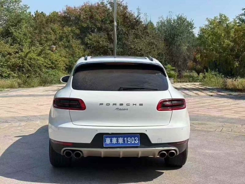 淄博17年保时捷Macan9