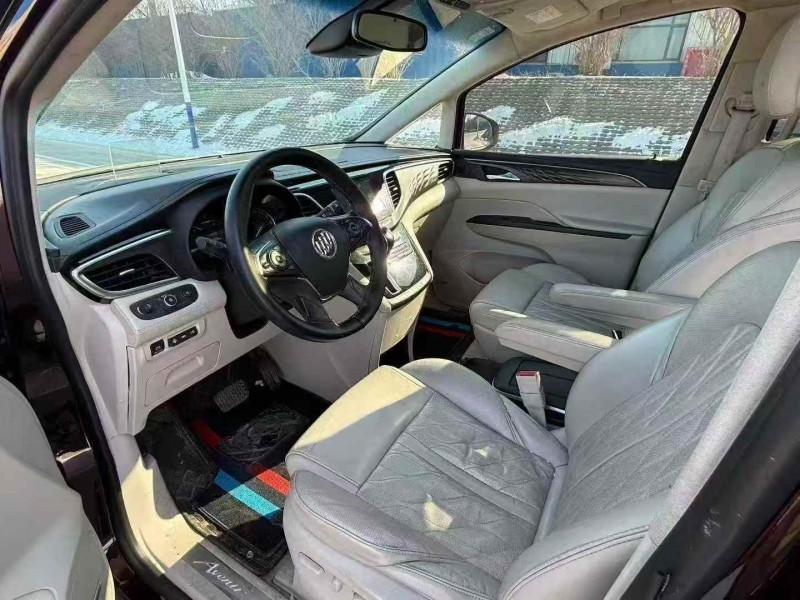 东营17年别克GL85