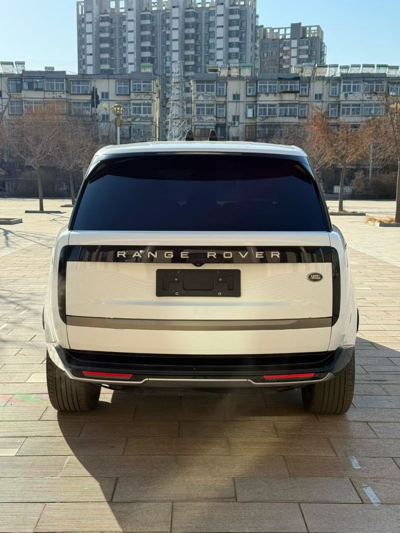 唐山24年路虎揽胜行政9