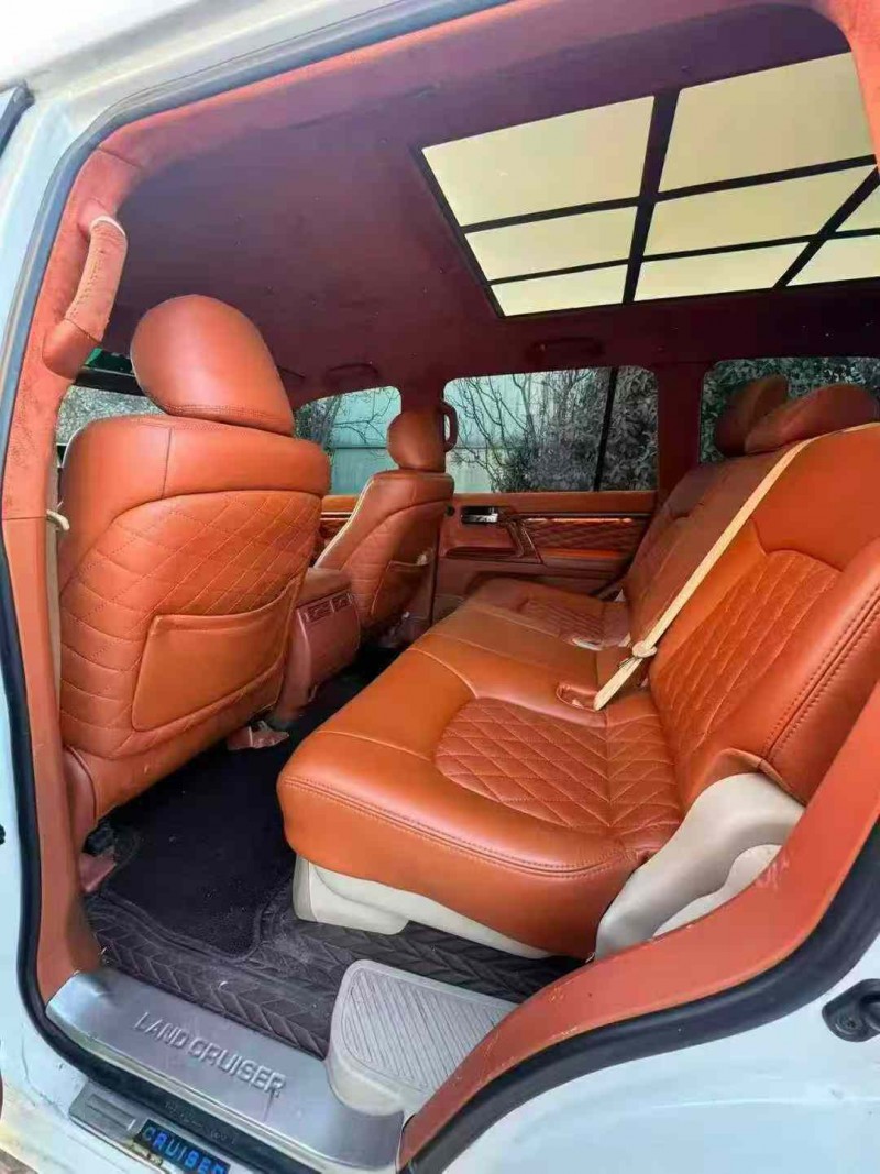 东营16年丰田兰德酷路泽9