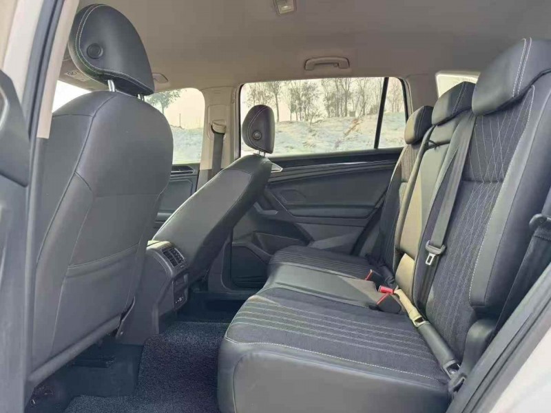 平顶山22年大众途观5