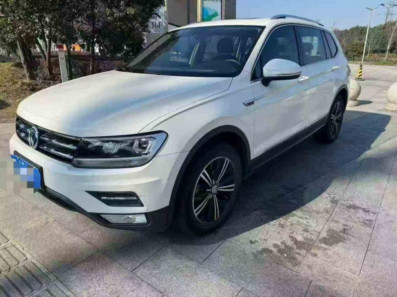 嘉兴19年大众途观3