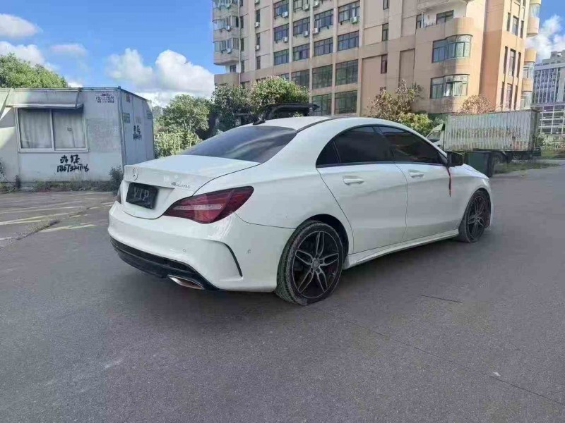 嘉兴16年奔驰CLA7