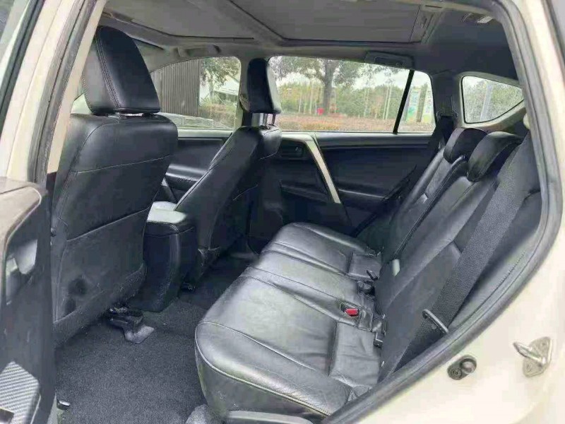 湖州14年丰田RAV45