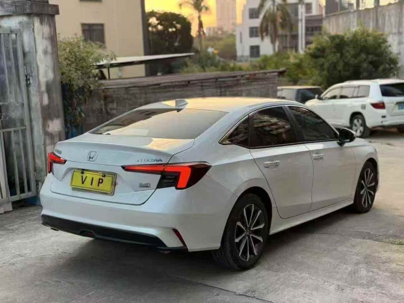 贵港23年本田型格8