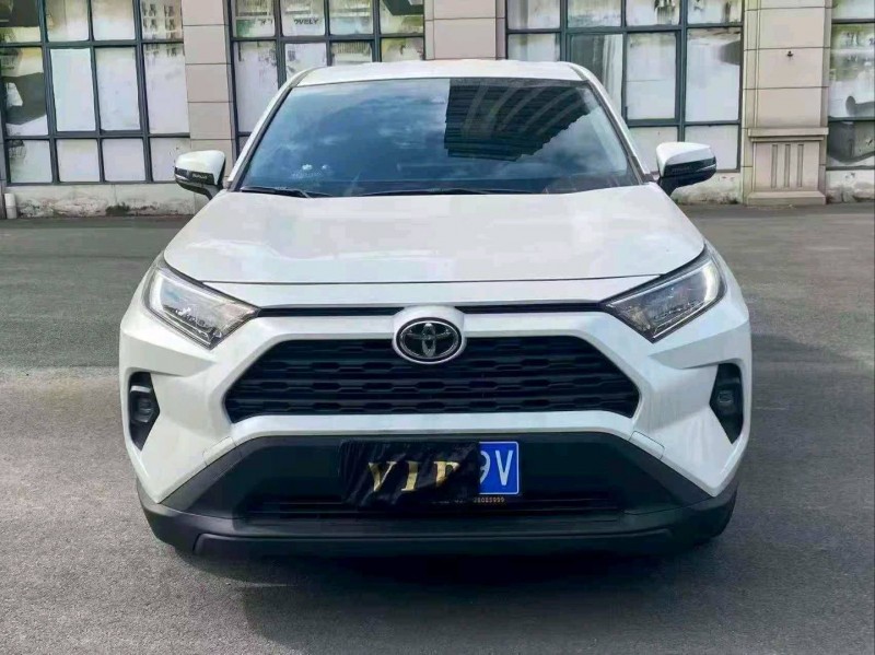 三明24年丰田RAV4荣放1