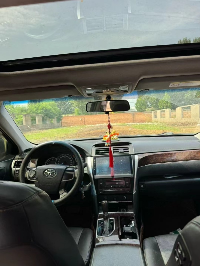 鹤壁17年丰田凯美瑞8