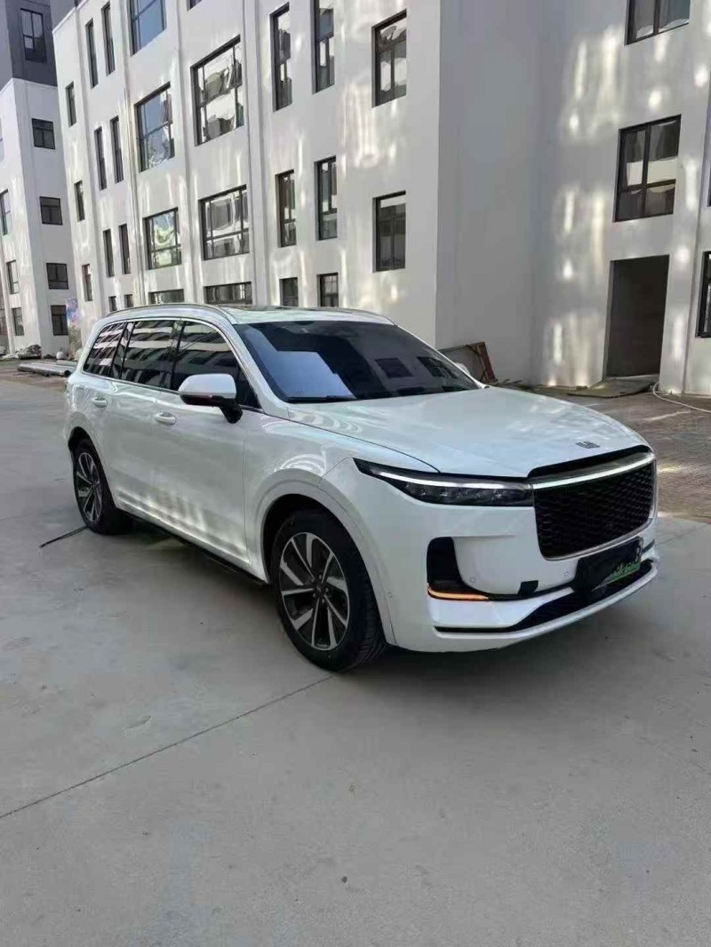 东营22年理想理想ONE2