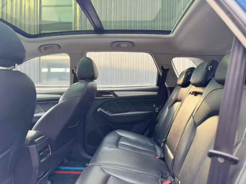 咸阳18年荣威ERX56