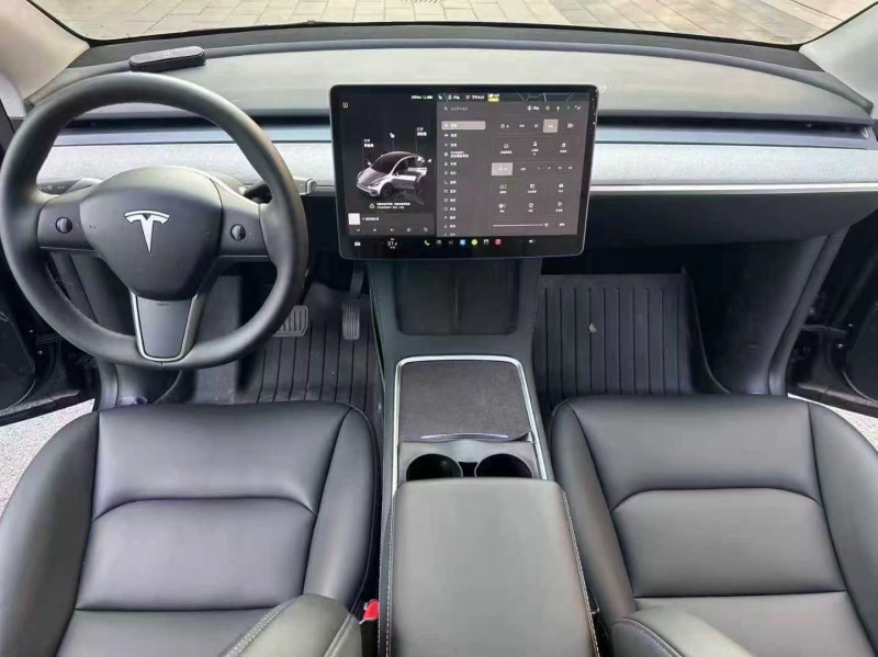 汕头25年特斯拉MODEL Y6