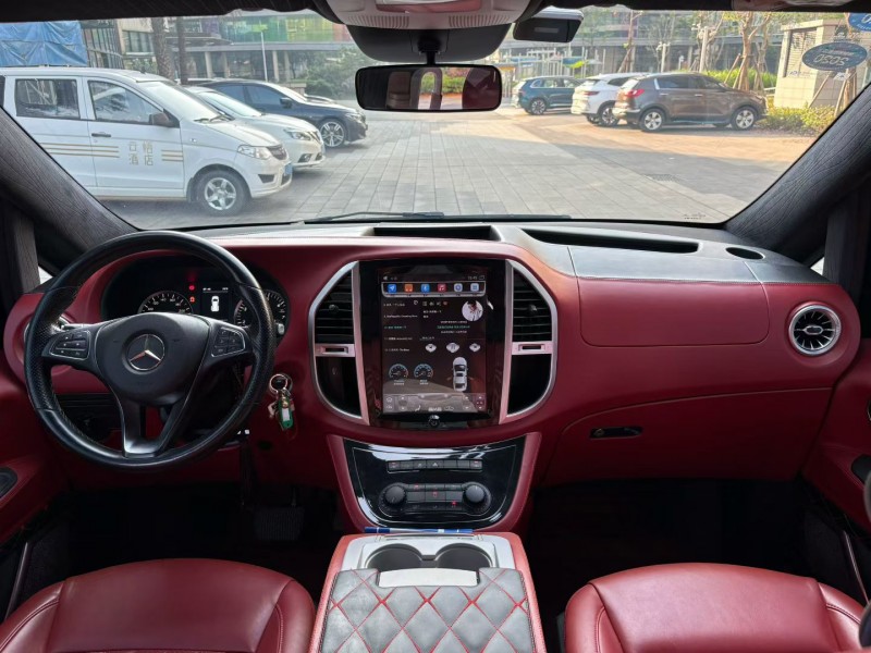 广州19年奔驰METRIS5