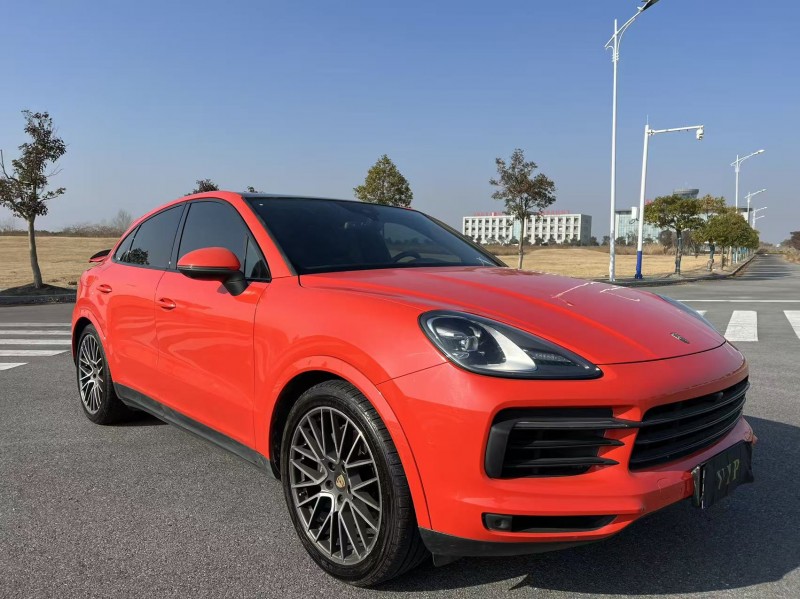 常州19年保时捷卡宴2