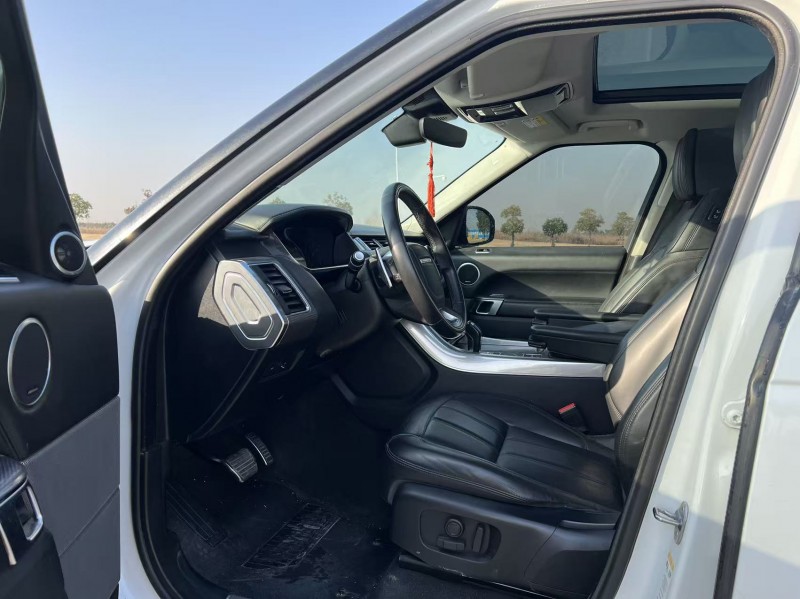 徐州18年路虎揽胜运动4