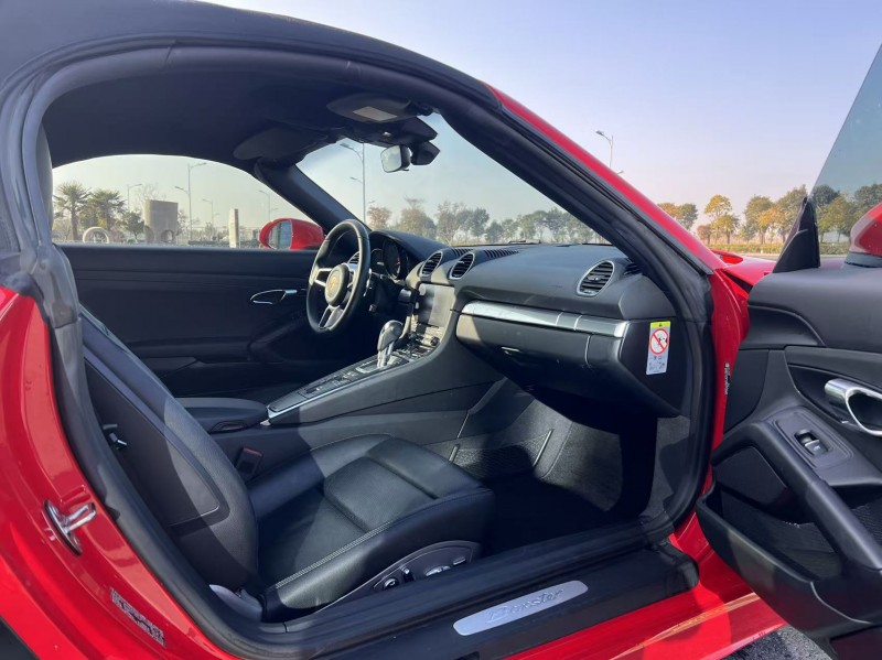 常州18年保时捷7183