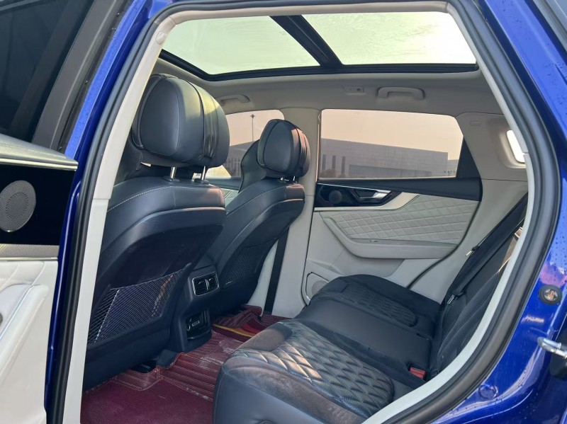 无锡19年红旗HS59