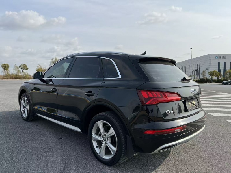 徐州19年奥迪Q56